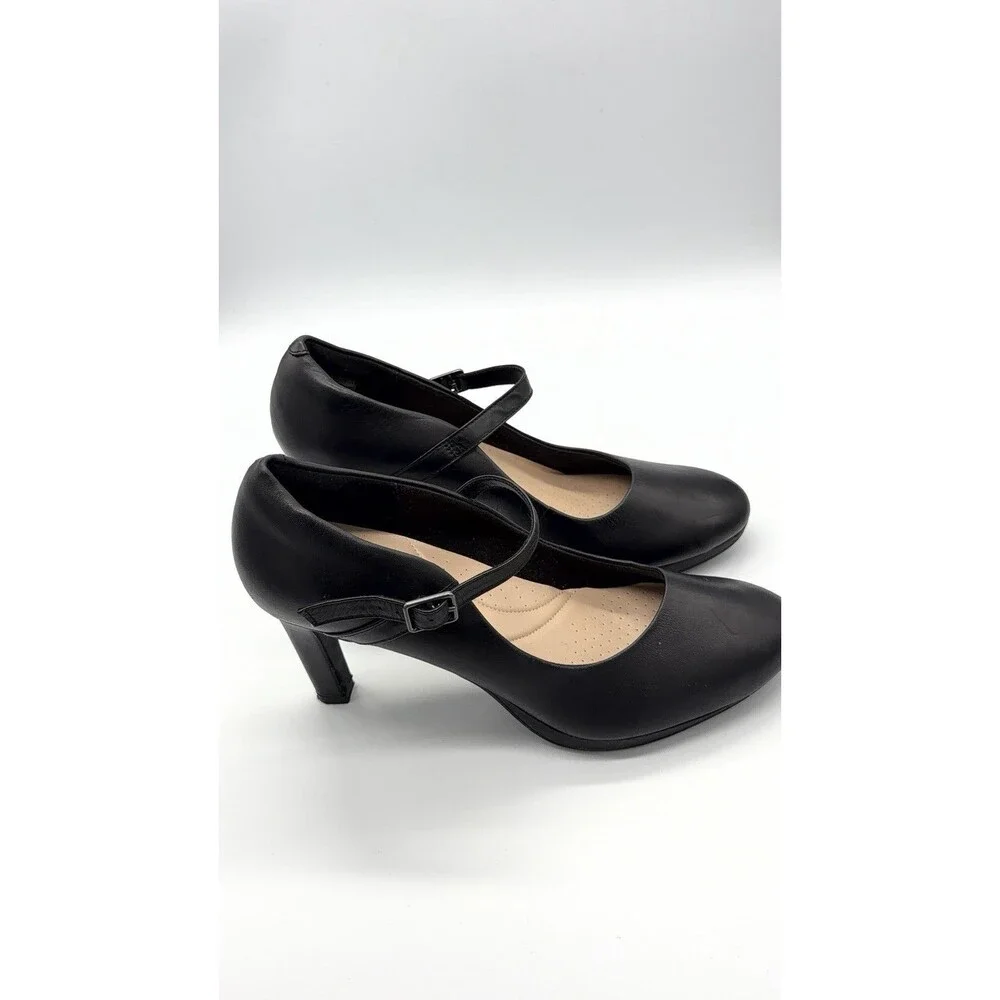Clarks Womens Ambyr Shine Pump Heel Black Size 10M